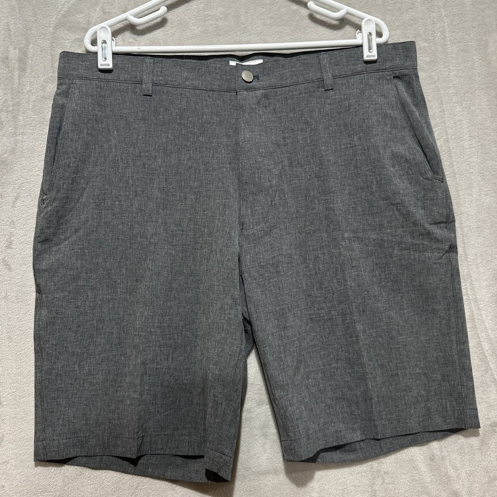 Peter Millar Crown Performance Men's Shorts Size 38 Gray Stretch